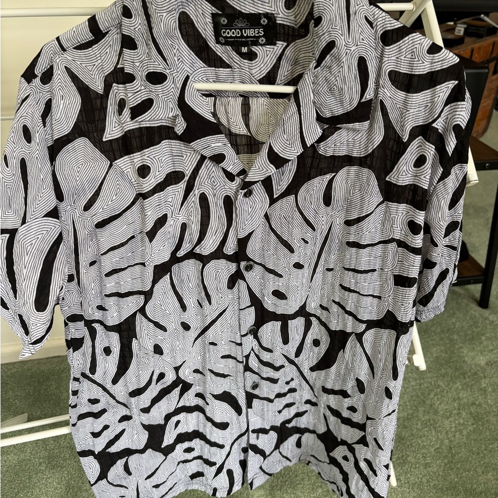 Good Vibes Black and White Women's Top